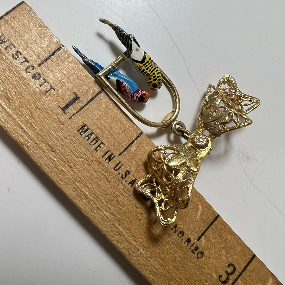 Vintage possibly antique 14K yellow gold brooch with 2 birds 5.77g